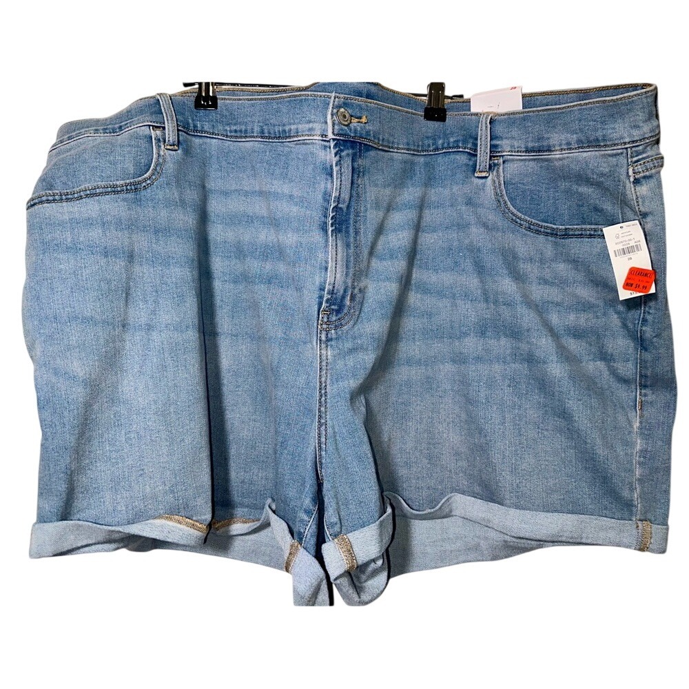 NWT OLD NAVY Denim Mid-Rise‎ Shorts Plus Size Light Wash - 28